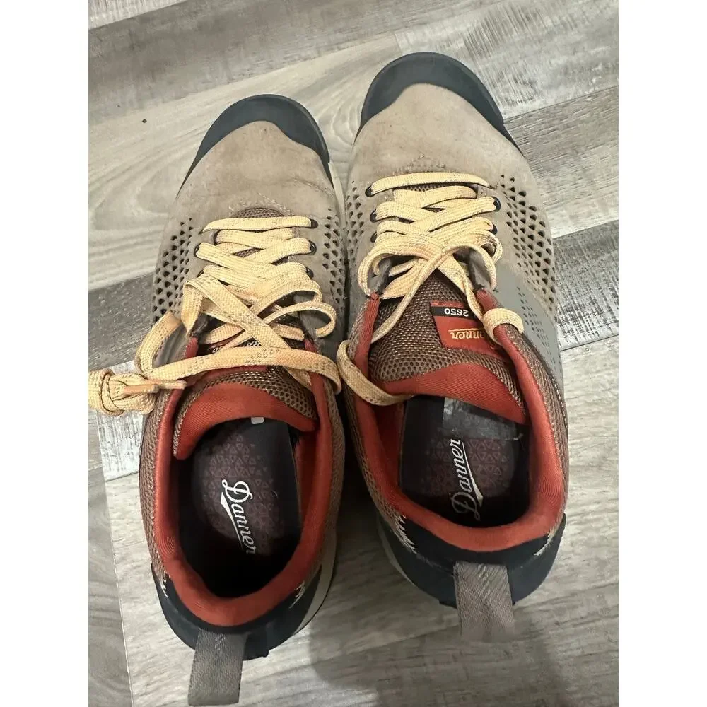 Women’s Danner trail 2650